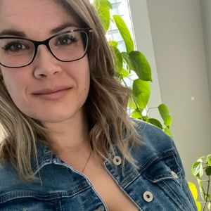 Meet your Posher, Stéphanie